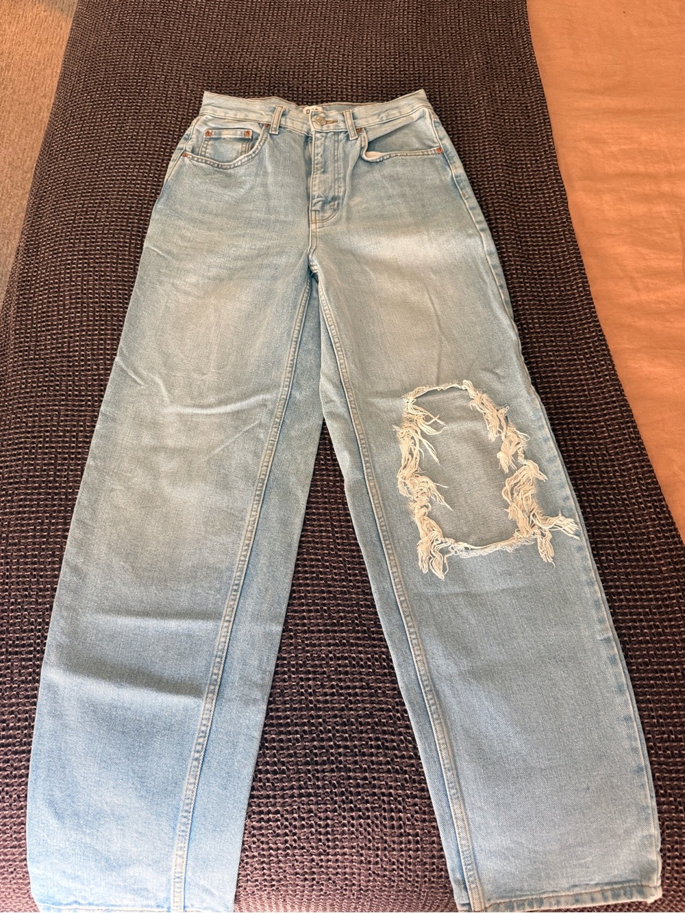 BDG High Rise Baggy Distressed Denim